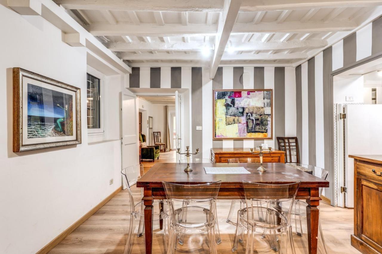 Lovely Spacious Apartment Near The Colosseum Rom Exterior foto