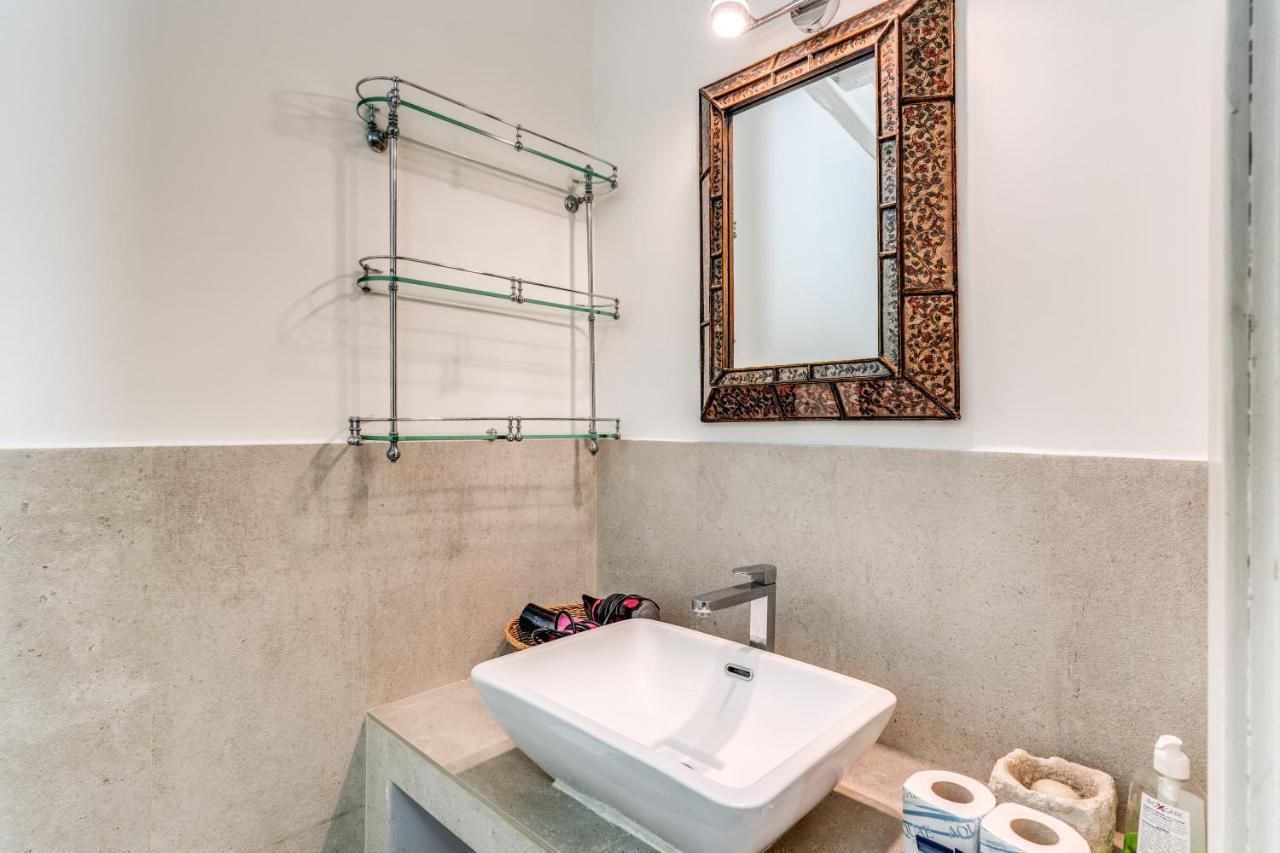 Lovely Spacious Apartment Near The Colosseum Rom Exterior foto