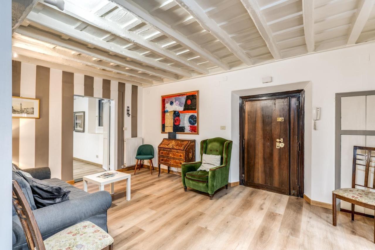 Lovely Spacious Apartment Near The Colosseum Rom Exterior foto