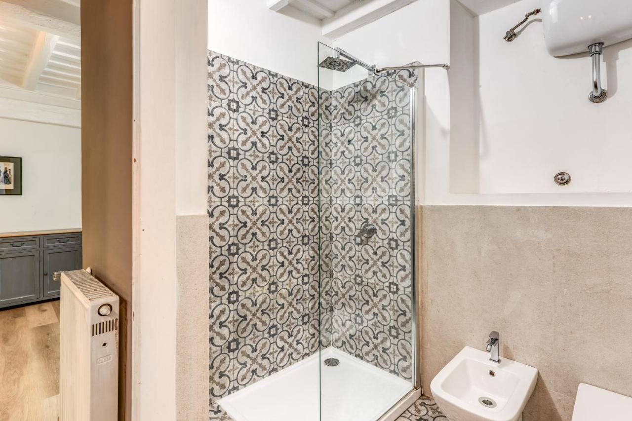 Lovely Spacious Apartment Near The Colosseum Rom Exterior foto
