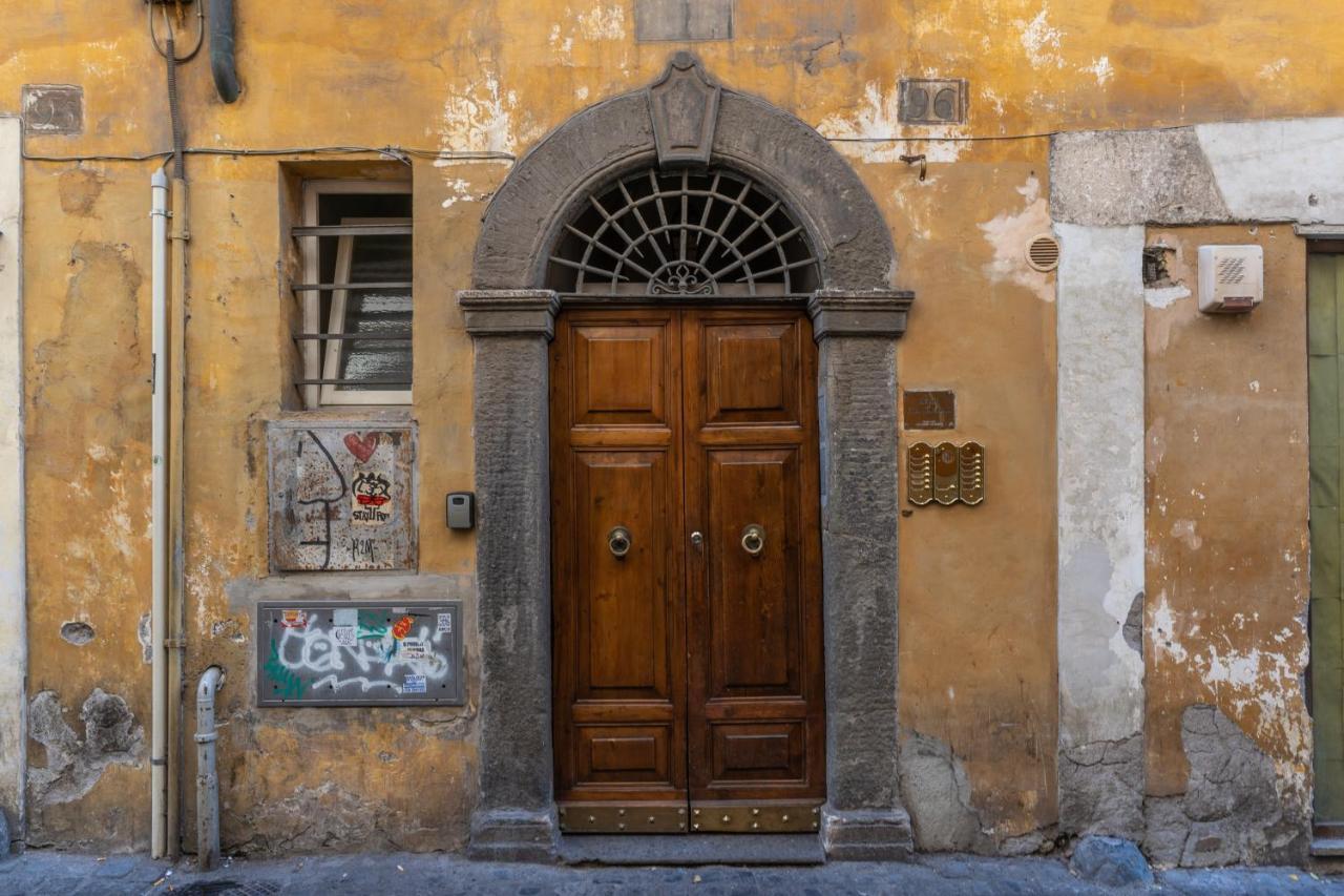 Lovely Spacious Apartment Near The Colosseum Rom Exterior foto